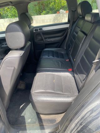 Volkswagen Touareg V10