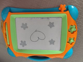 Juego tragabolas y pesca + pizarra