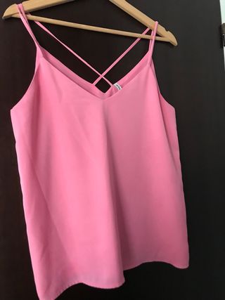 Blusa tirantes Stradivarius rosa Talla S