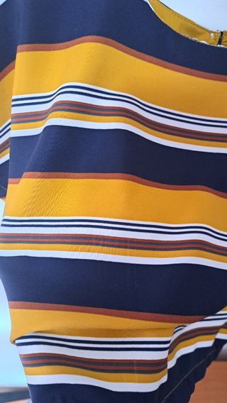 T-shirt crop a righe