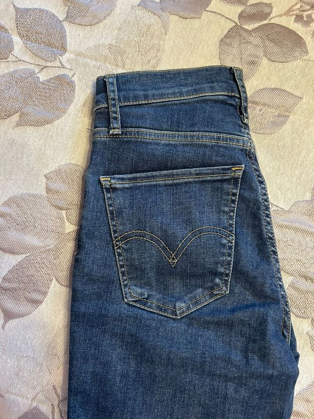 Vaqueros Levi's Mujer Talla 25