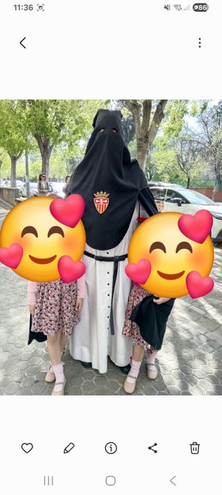 Túnica Nazareno Santa Genoveva.