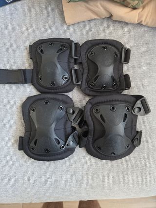 Rodilleras Airsoft Tácticas Negras