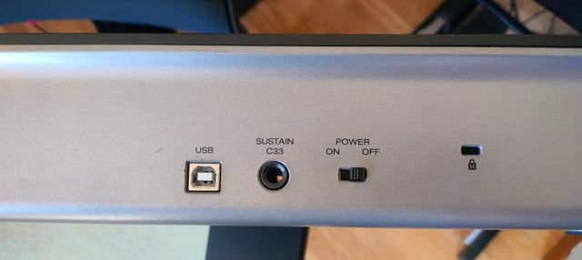 Controlador MIDI M-Audio Oxygen 49