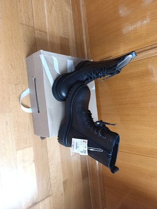 Botines Zara.