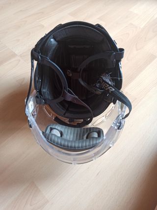 Casco de Hockey Reebok con Visera