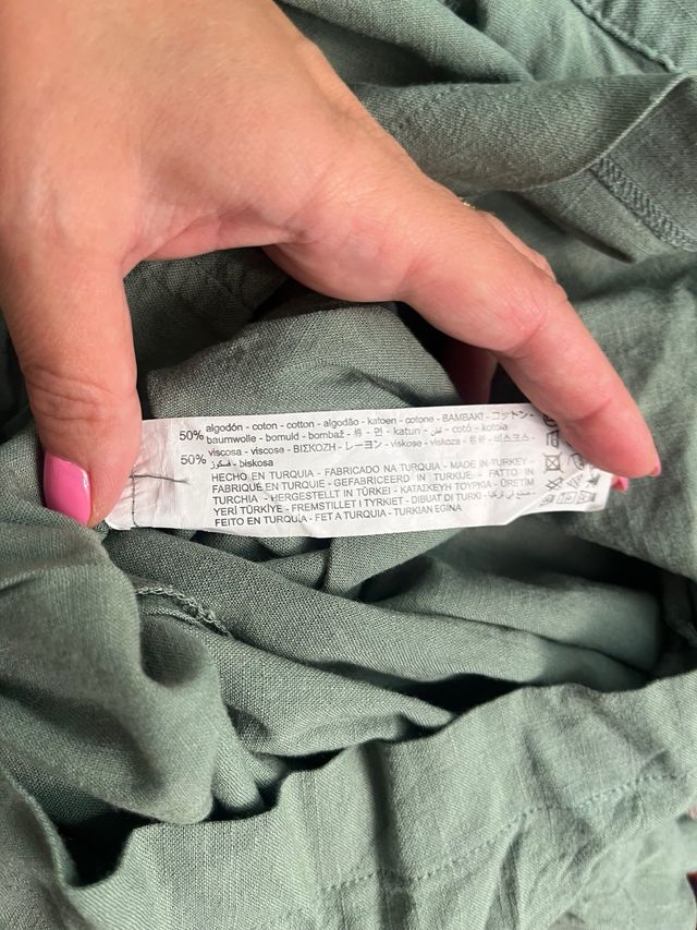 Mono Zara verde oliva con cinturón lino de segunda mano por 13 EUR