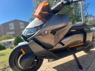 BMW CE 04 Scooter Eléctrico