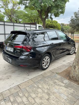 FIAT Tipo 2018 SE 1.4 16v GLP 120 Lounge 5p