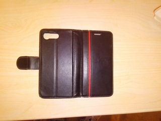 Funda Sony Xperia Negra con Raya Roja.