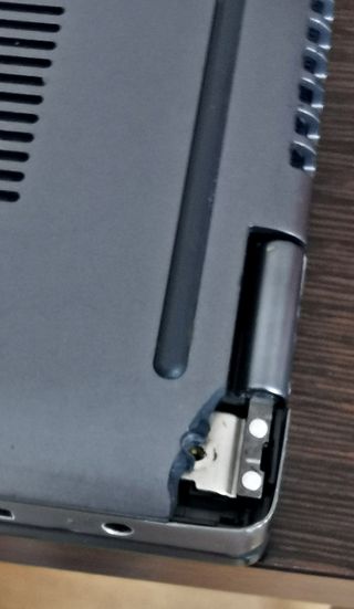Ordenador Portátil Lenovo Yoga  14 ́ ́ TACTIL.
