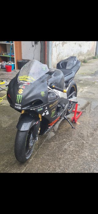 Suzuki GSXR Moto de Circuito