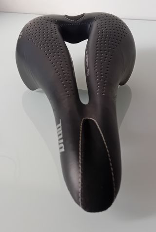 Sillín Selle Italia Negro,  modelo Diva.