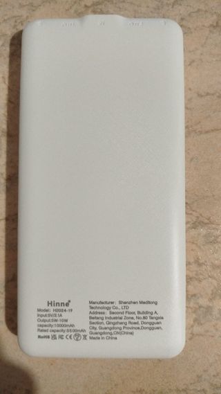 Power Bank 10.000mAh Nuovo Cavo Incluso