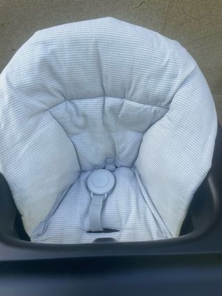 Trona Stokke con funda y cojin