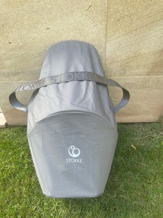 Trona Stokke con funda y cojin