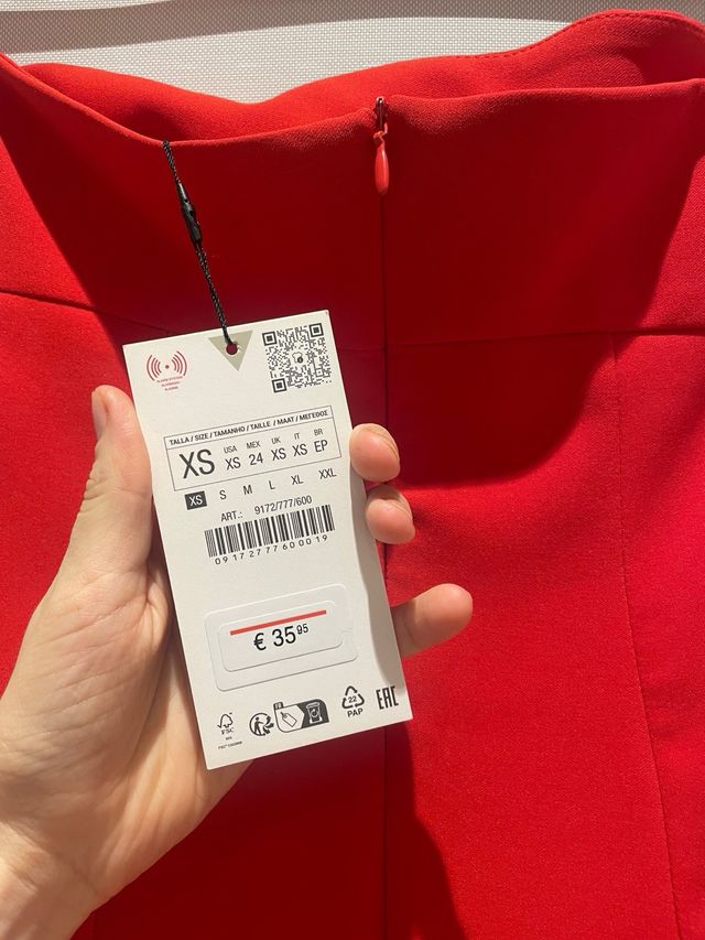 Vestido rojo palabra de honor