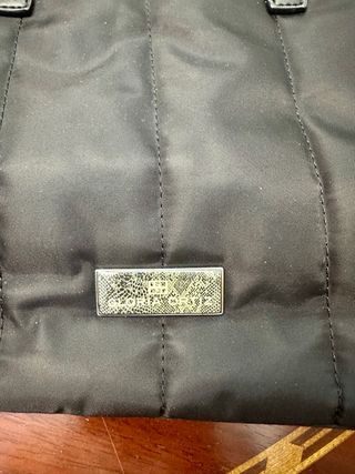 Bolso Gloria Ortiz Negro Acolchado