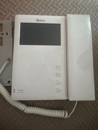 Videoportero Golmar con monitor y Teléfono