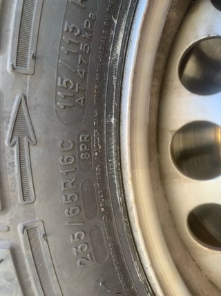Neumáticos Invierno Lassa Wintus 235/65 R16