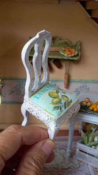 Miniatura Sedia Casa Bambole con Limoni