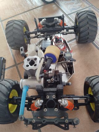 Coche RC Nitro. 