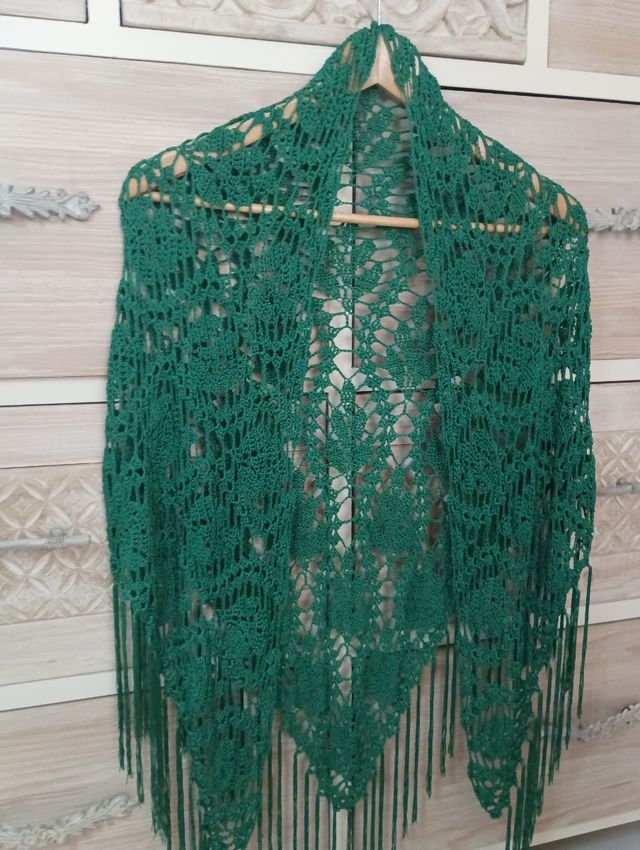 Mantón/Chal de ganchillo hecho a mano