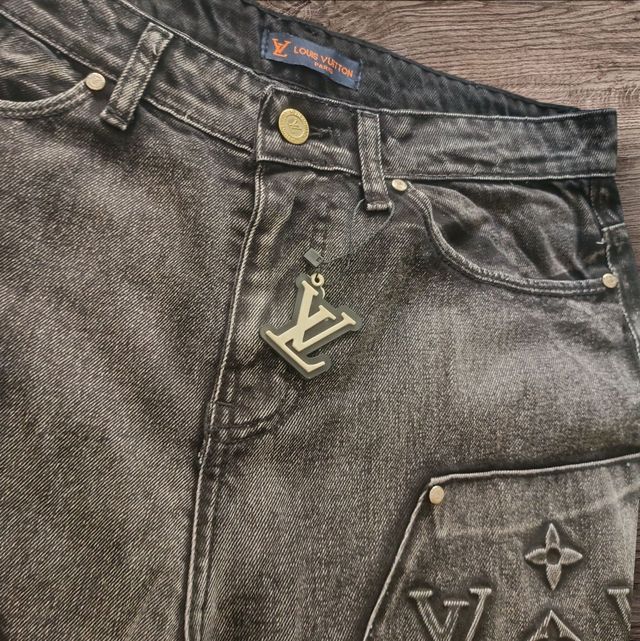 Louis Vuitton Pantaloni neri con logo