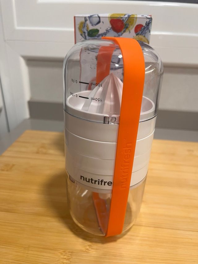 Exprimidor NutriFresh 6 en 1 Multifunción