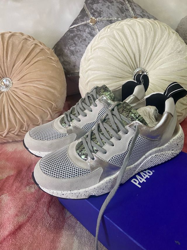 Zapatillas P448 Plata Talla 41 (Talla Pequeña)