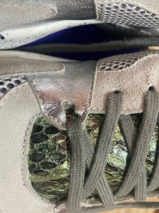 Zapatillas P448 Plata Talla 41 (Talla Pequeña)