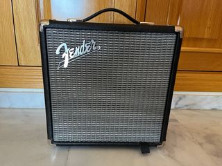 Bajo Yamaha TRBX305 Negro + Fender Rumble 15 y más
