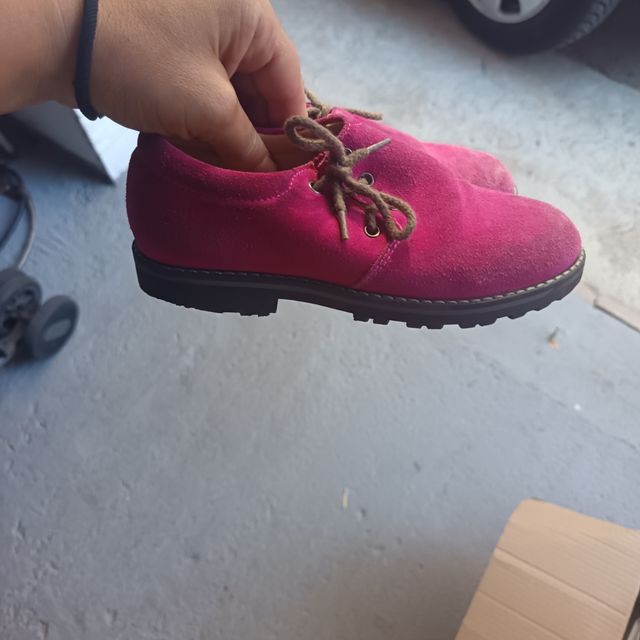 Zapatos niña fucsia talla 30