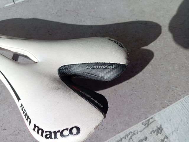Sella bici San Marco Carbon