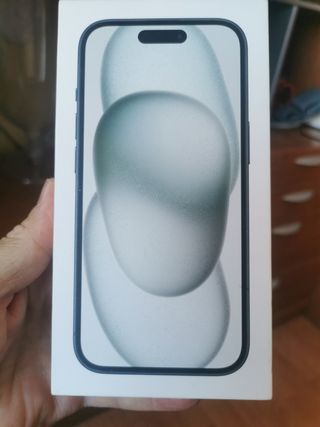 Caja iPhone 15