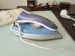 Plancha de vapor Fagor 1100W