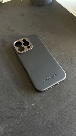 Funda Sandmarc iPhone 16 Pro Negra