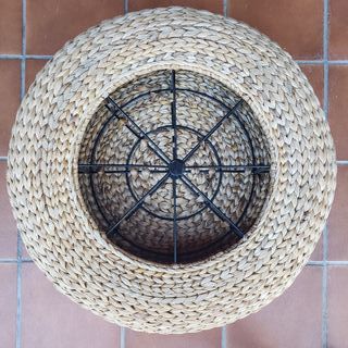 Puf/Reposapiés IKEA. 50€ por los dos.