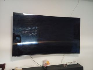 Televisión Negra Samsung curve 65 pulgadas
