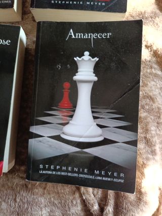 Crepúsculo, Luna Nueva, Eclipse y Amanecer