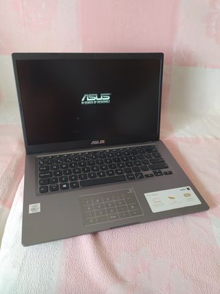 Portátil Asus i7 