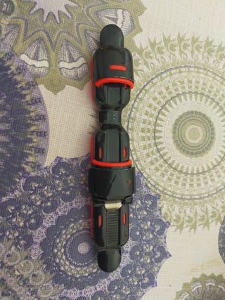 Soporte carrete de pesca regulable.