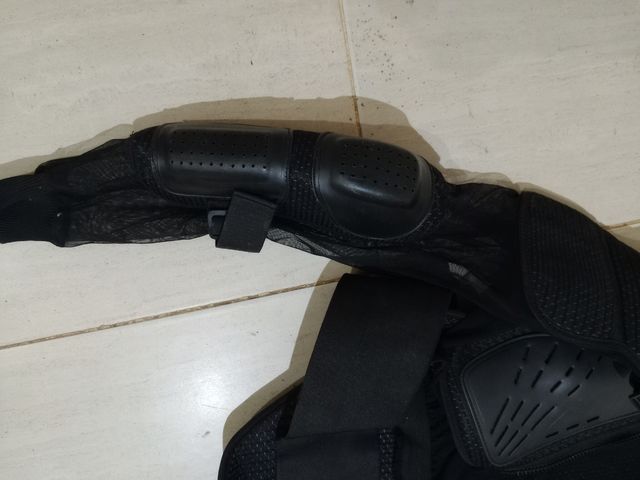 Chaqueta Protectora Motociclista Negra