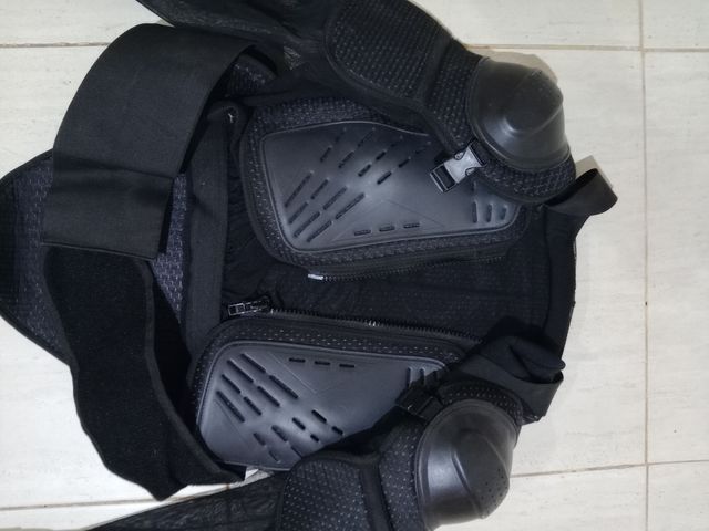 Chaqueta Protectora Motociclista Negra