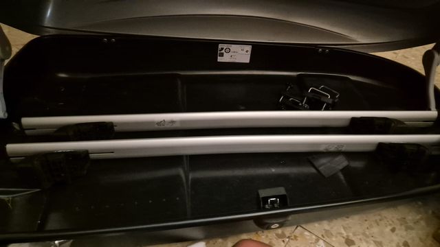 Cofre techo y barras Thule para KIA