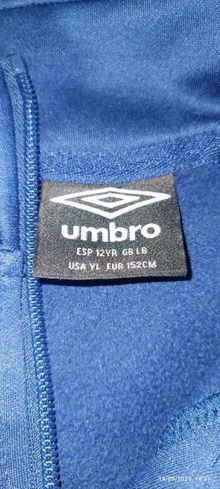 Lote Rayo Vallecano: Sudadera y ropa entrenamiento