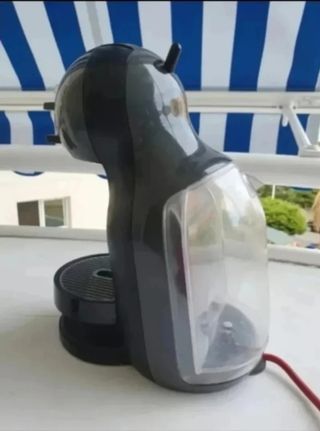 Cafetera Nescafé Dolce Gusto Negra