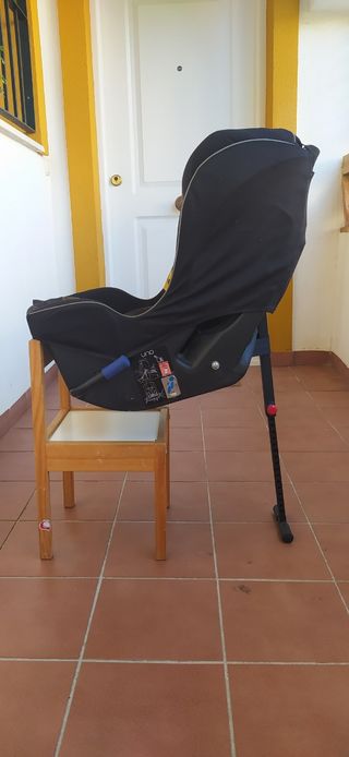 Sillita coche a contramarcha. Modelo: UNO WOB