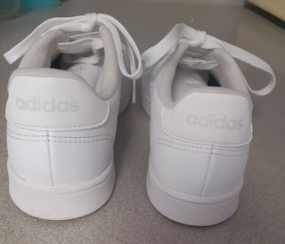 Deportivo Adidas Blanco