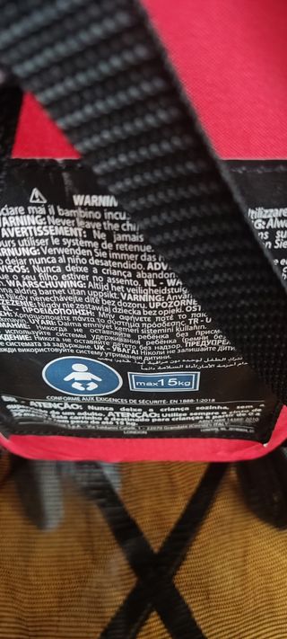 Silla de Chicco London en color rojo!!